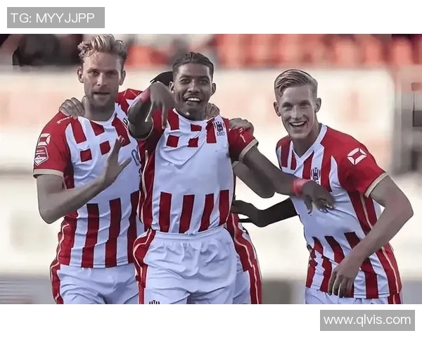 阿尔梅勒与多队激战正酣谁能在这场较量中脱颖而出