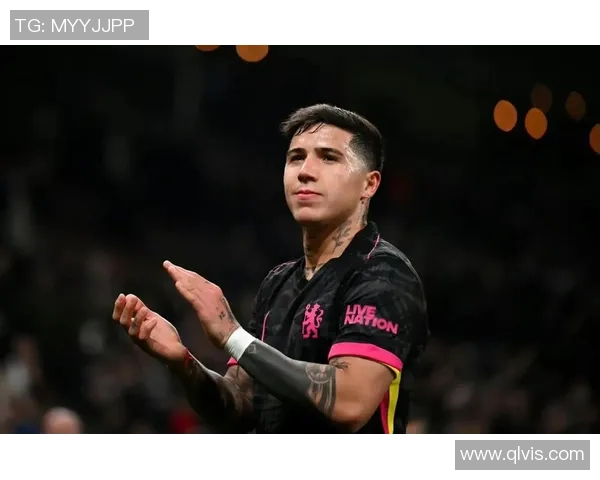 布鲁诺费尔南德斯:从天才少年到足球巨星的成长之路 布鲁诺费尔南德斯:从天才少年到足球巨星的成长之路