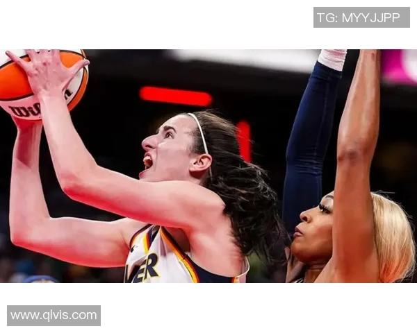 芝加哥天空队与梦想队的激烈对决揭示WNBA季后赛的精彩瞬间与战术较量