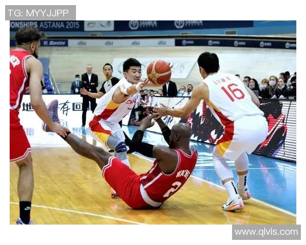 伊朗与中国篮球赛精彩对决展现两国体育实力与友谊的碰撞与交流