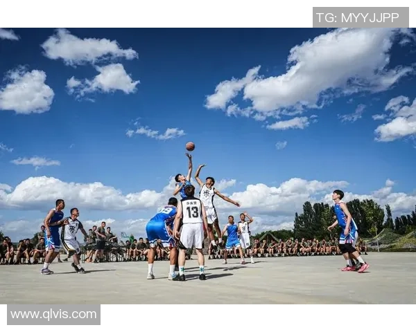 北京紫禁勇士迎战新疆队全力争胜展现篮球风采 北京紫禁勇士迎战新疆队全力争胜展现篮球风采