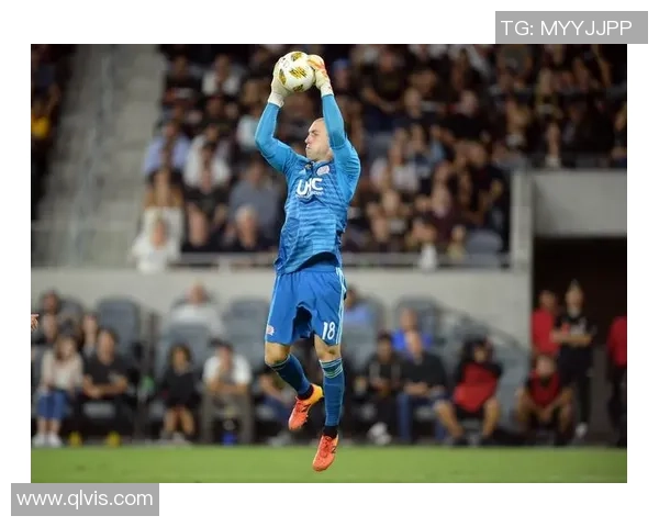 多纳鲁马：从青涩门将到世界顶级守门员的华丽蜕变之路